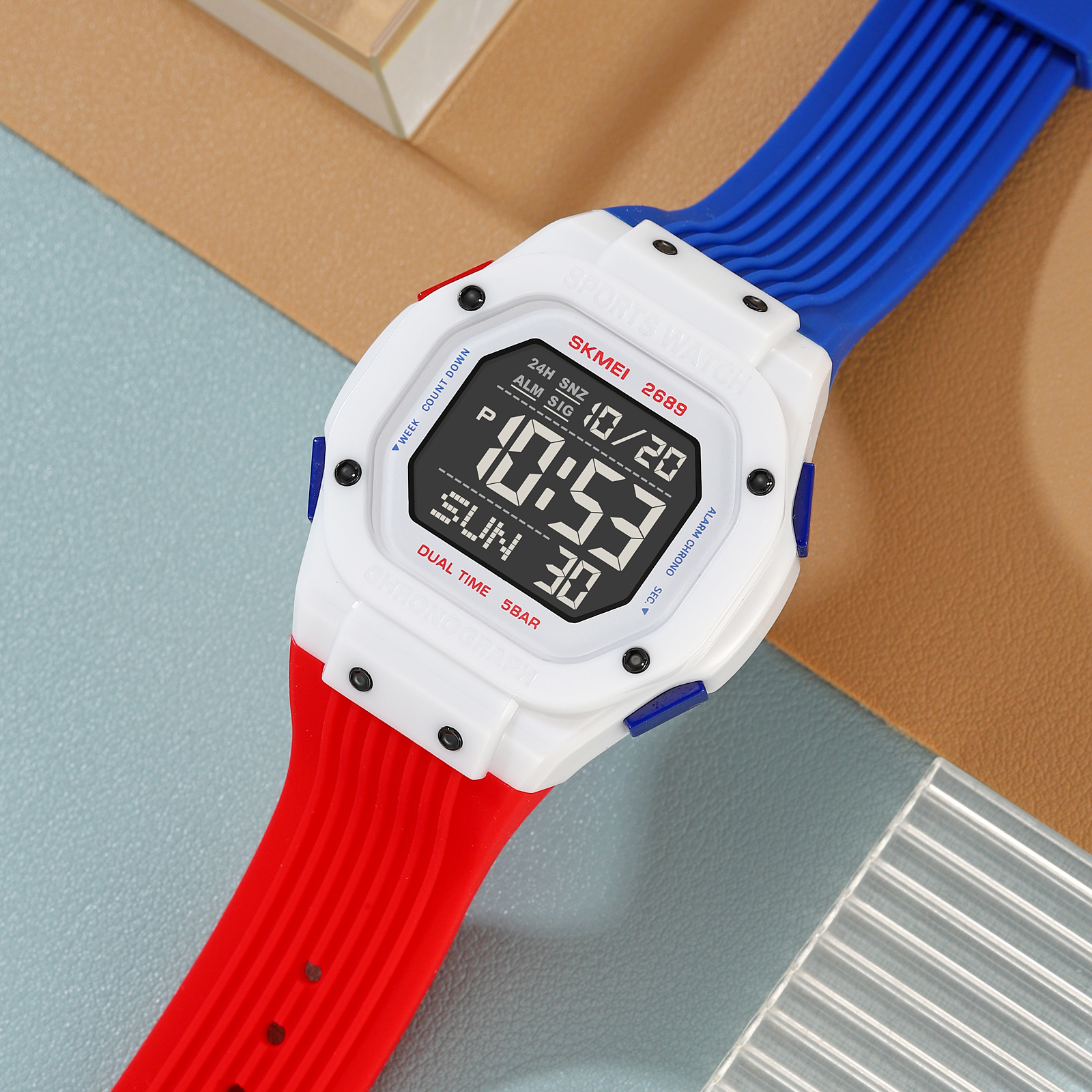 SKMEI 2689 Fashion Wristwatch  - Outdoor Lighting Zones incelemesi ve fiyatı